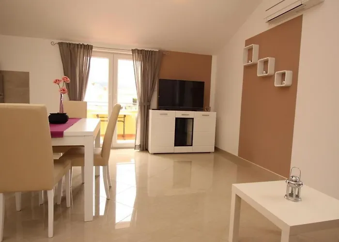 Apartament Gorica Ii A2-2 Br-8 By Interhome *