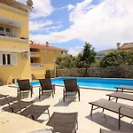 Gorica Ii A2-2 Br-8 By Interhome Διαμέρισμα Baška
