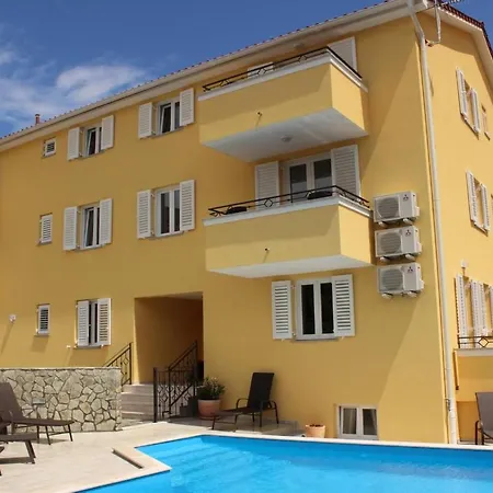 Daire Gorica Ii A2-2 Br-8 By Interhome *